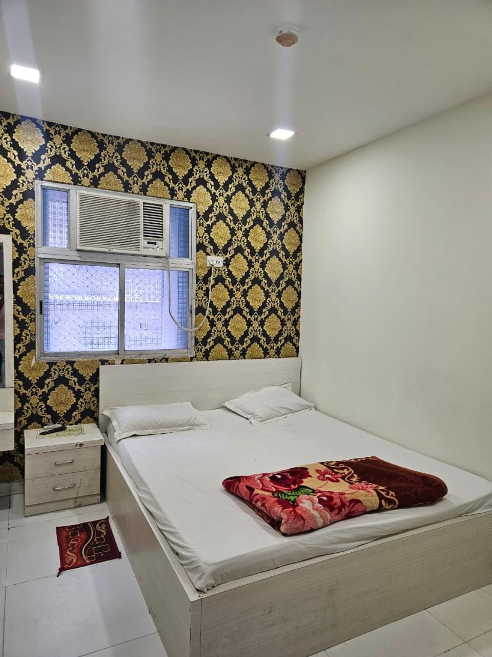 כלכותה Hotel Elliot Comfort Inn מראה חיצוני תמונה